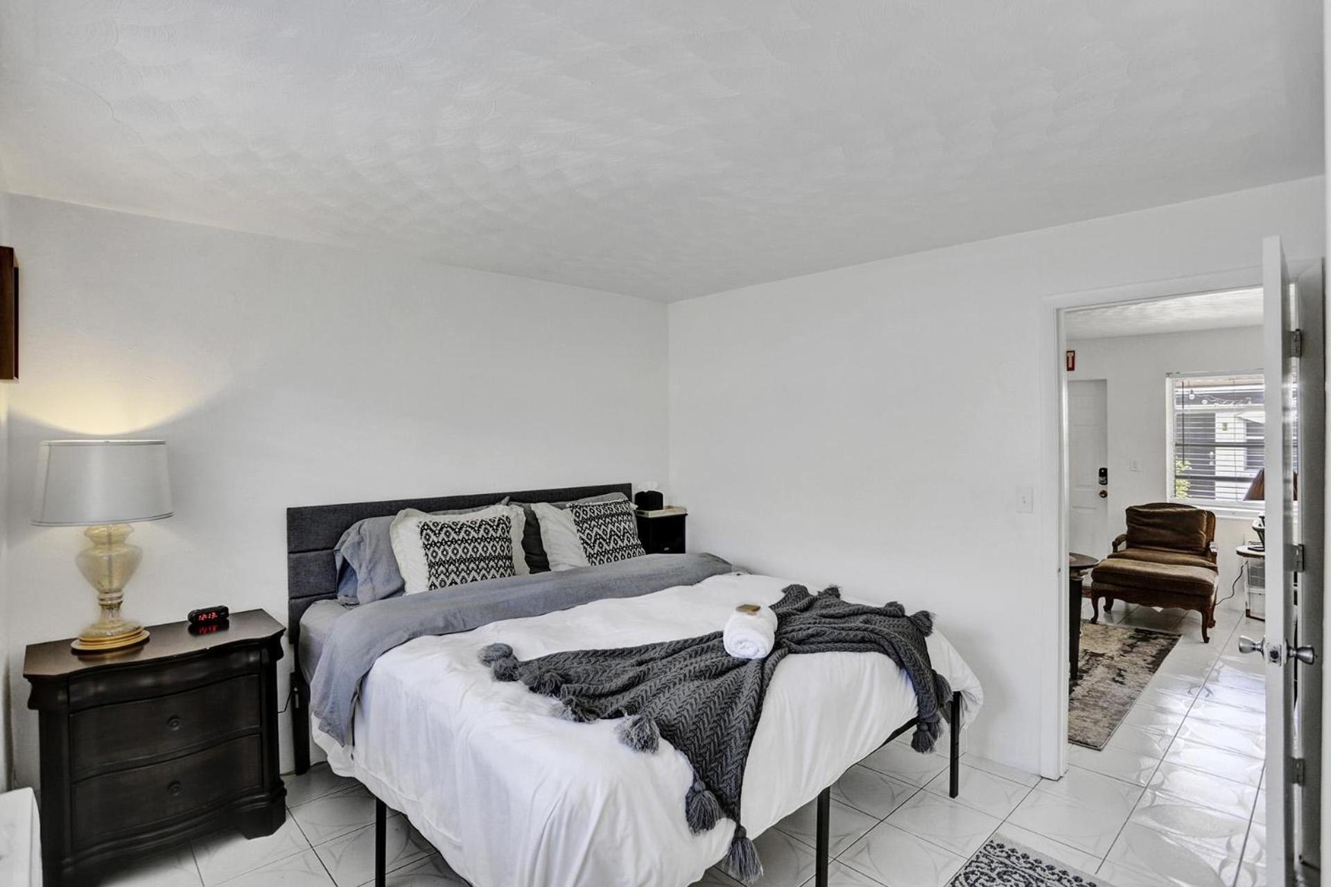 Victoria Park Regency Apartment Fort Lauderdale Room photo