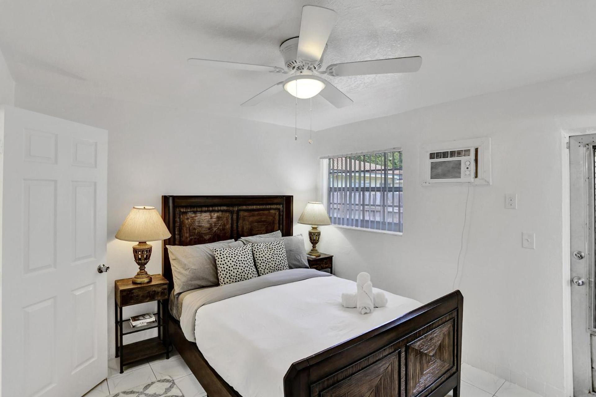 Victoria Park Regency Apartment Fort Lauderdale Room photo